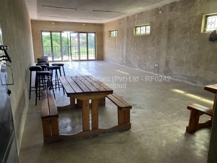 Retail/Shop for Sale in Lobengula, Bulawayo