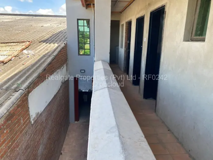 Retail/Shop for Sale in Lobengula, Bulawayo