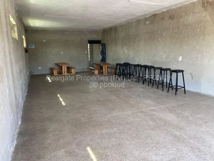 Retail/Shop for Sale in Lobengula, Bulawayo