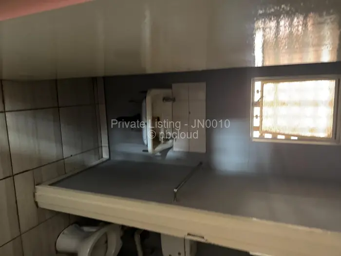 Warehouse/Industrial to Rent in Graniteside, Harare