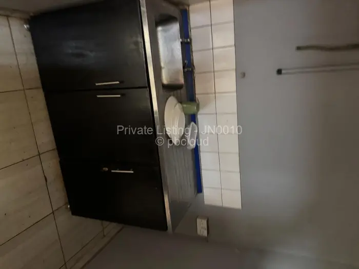 Warehouse/Industrial to Rent in Graniteside, Harare