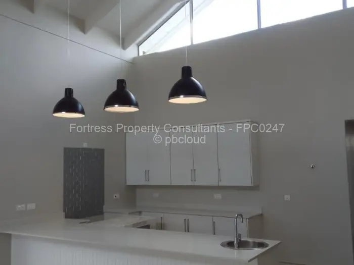 Flat/Apartment to Rent in Highlands, Harare