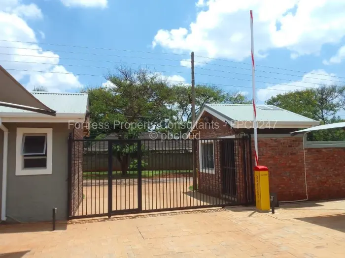 Flat/Apartment to Rent in Highlands, Harare