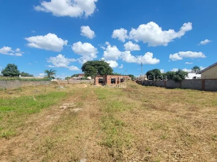 2 Bedroom House for Sale in Selbourne Park, Bulawayo