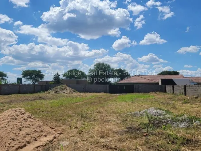 2 Bedroom House for Sale in Selbourne Park, Bulawayo