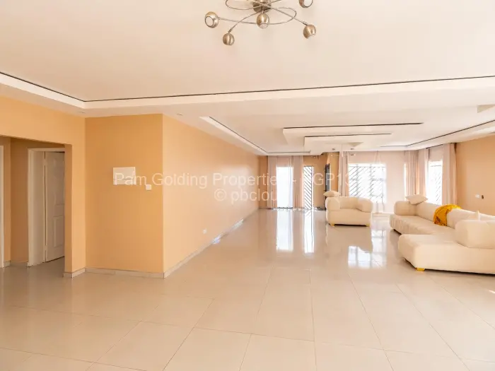 4 Bedroom House for Sale in Westgate, Harare
