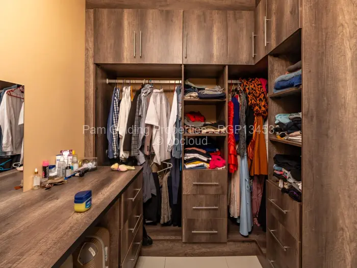 4 Bedroom House for Sale in Westgate, Harare