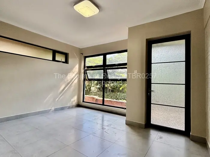 Townhouse/Cluster to Rent in Greendale, Harare