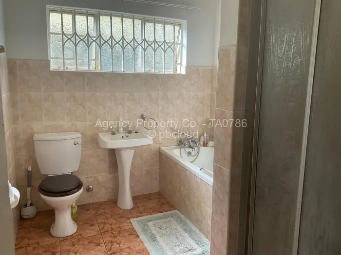 Townhouse/Cluster for Sale in Greendale, Harare