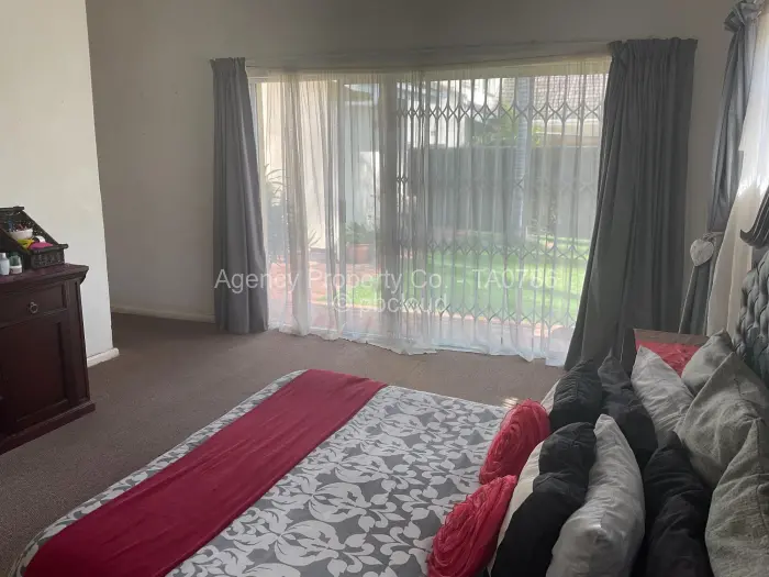 Townhouse/Cluster for Sale in Greendale, Harare