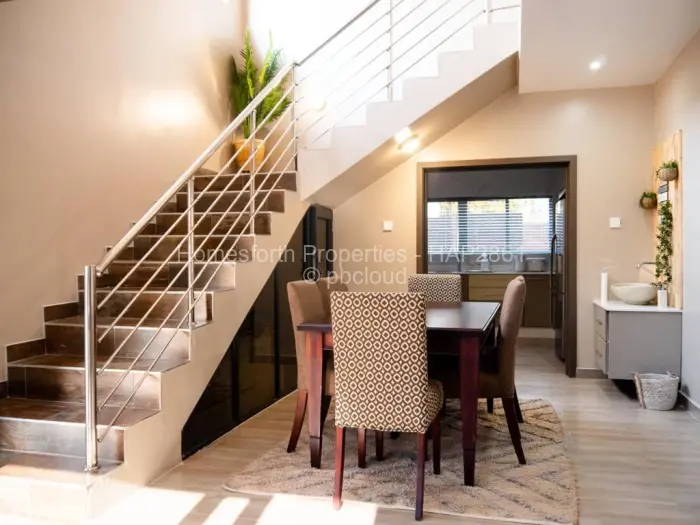 Townhouse/Cluster to Rent in Highlands