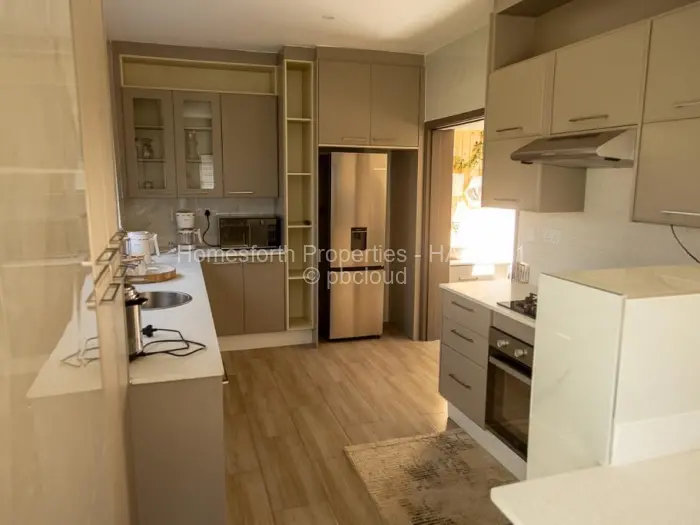 Townhouse/Cluster to Rent in Highlands