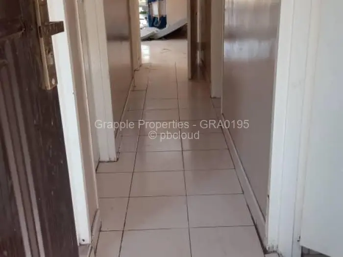 3 Bedroom House for Sale in Budiriro, Harare