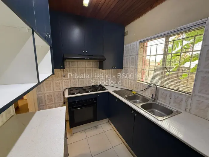 4 Bedroom House to Rent in Ruwa, Ruwa