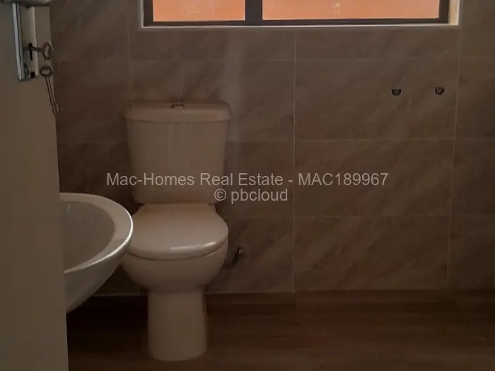 4 Bedroom House for Sale in Mabvazuva Estates, Ruwa