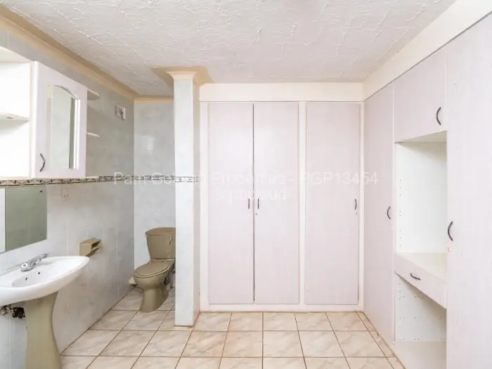 3 Bedroom House for Sale in Avonlea, Harare