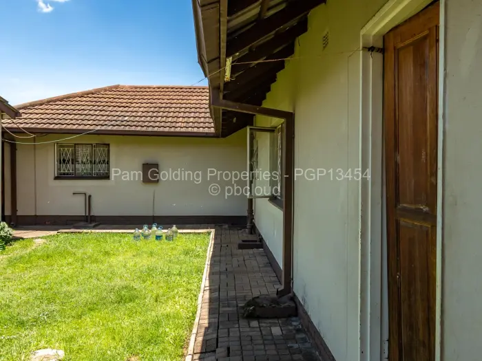 3 Bedroom House for Sale in Avonlea, Harare