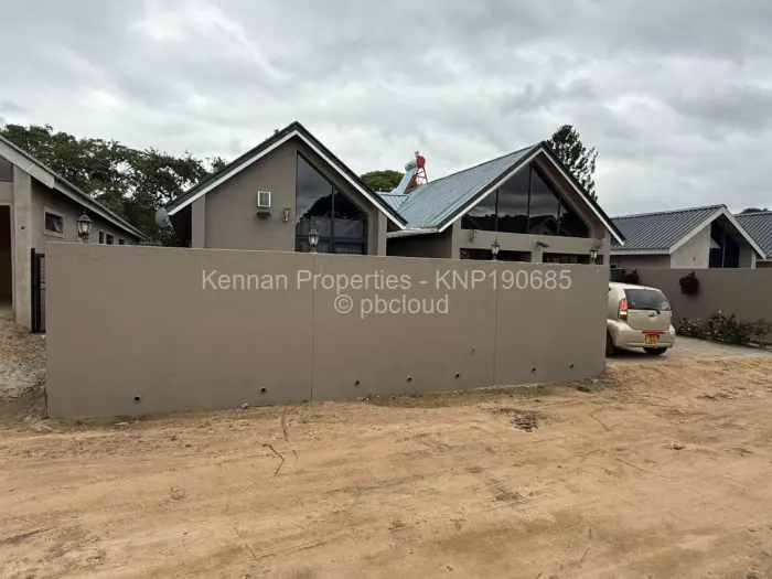 Townhouse/Cluster for Sale in Greengrove, Harare