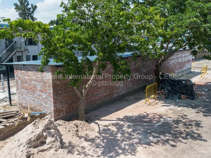 Retail/Shop to Rent in Lewisam, Harare