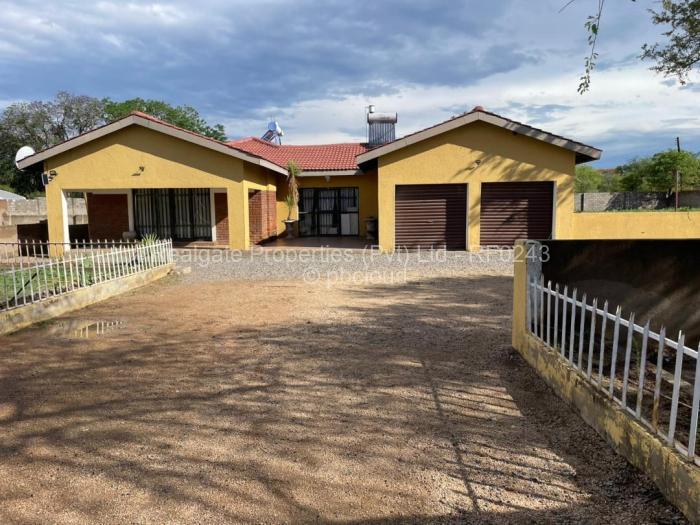 4 Bedroom House for Sale in Richmond, Bulawayo