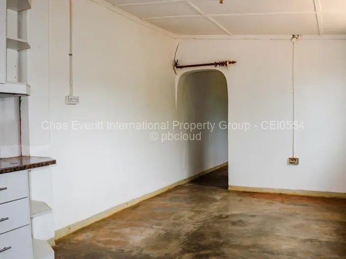 1 Bedroom Cottage/Garden Flat to Rent in Sauerstown, Bulawayo