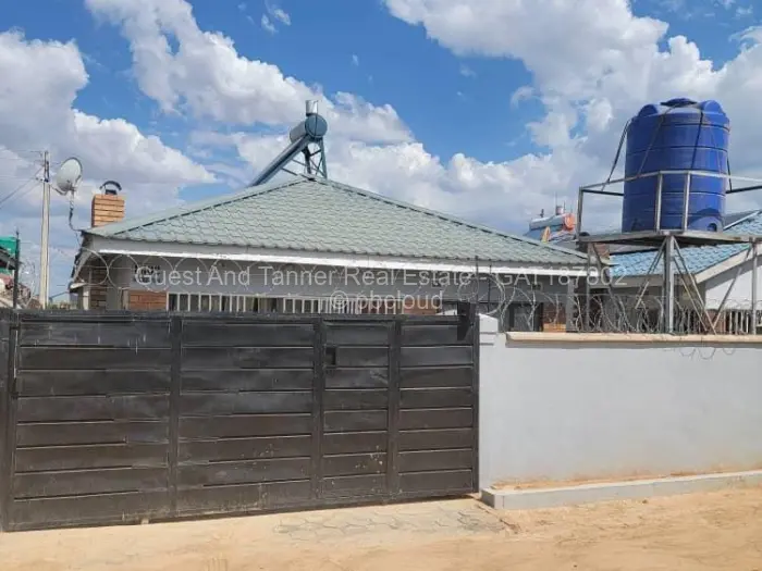 4 Bedroom House for Sale in Southlea Park, Harare