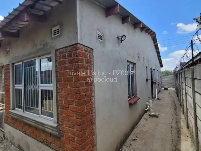4 Bedroom House for Sale in Southlea Park, Harare