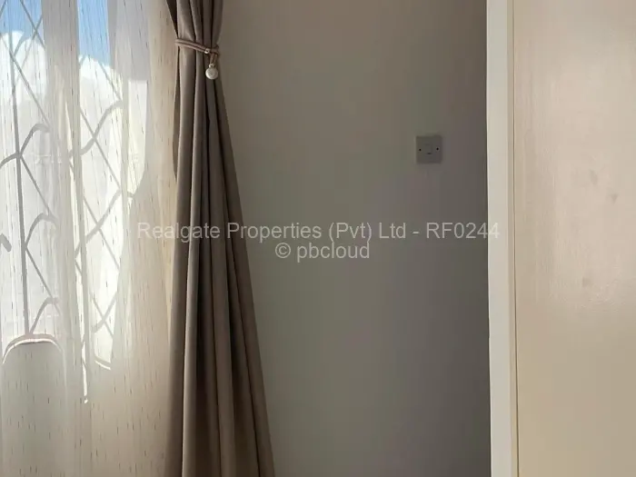 3 Bedroom House for Sale in Killarney, Bulawayo