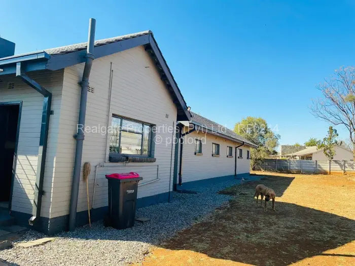 3 Bedroom House for Sale in Killarney, Bulawayo