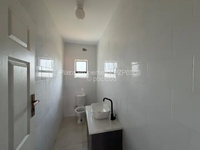 5 Bedroom House for Sale in Mount Pleasant Heights, Harare