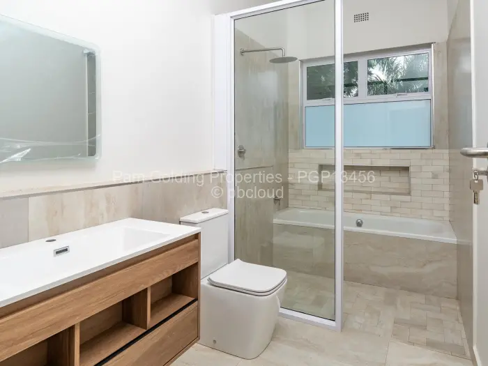 Townhouse/Cluster for Sale in Borrowdale Brooke, Harare