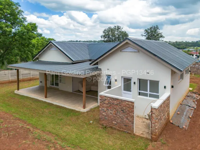 Townhouse/Cluster for Sale in Borrowdale Brooke, Harare