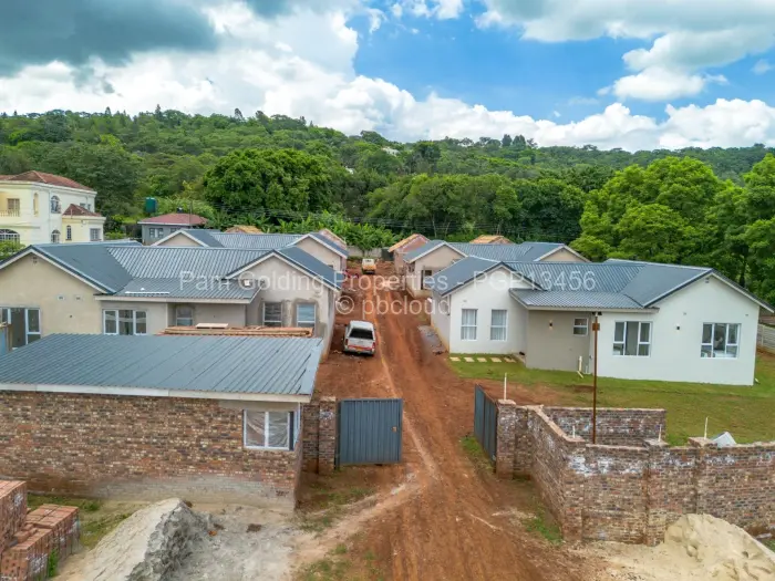 Townhouse/Cluster for Sale in Borrowdale Brooke, Harare