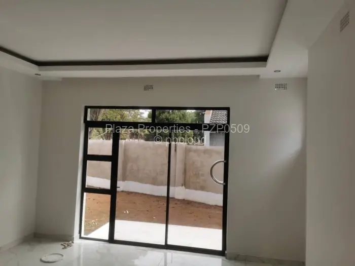 Townhouse/Cluster for Sale in Borrowdale West, Harare