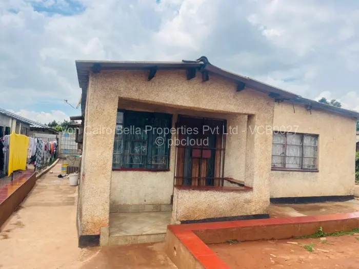 4 Bedroom House for Sale in Kambuzuma, Harare
