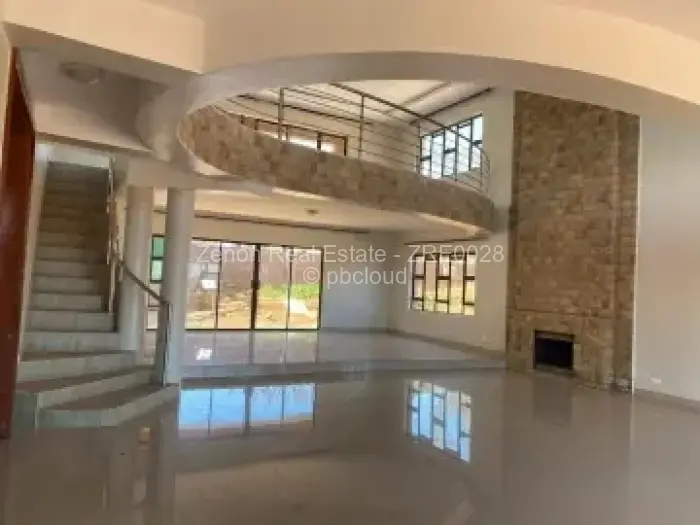 7 Bedroom House for Sale in Gletwin Park, Harare