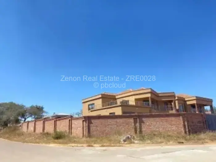 7 Bedroom House for Sale in Gletwin Park, Harare