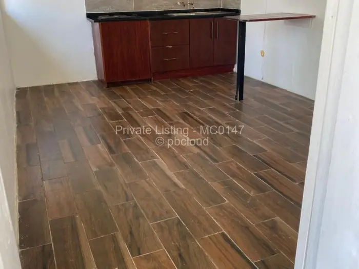 1 Bedroom Cottage/Garden Flat to Rent in Helensvale, Harare