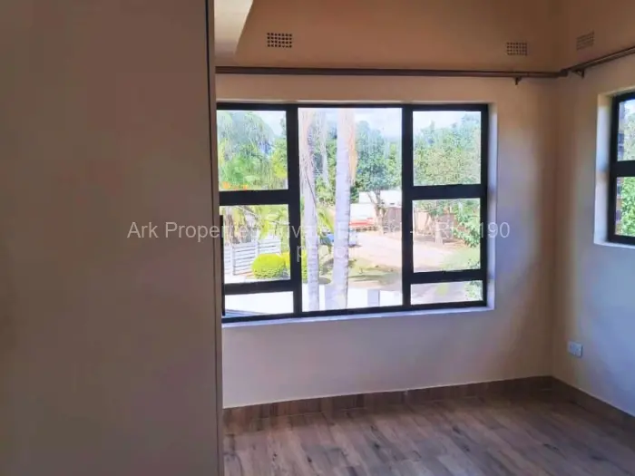 6 Bedroom House to Rent in Newlands