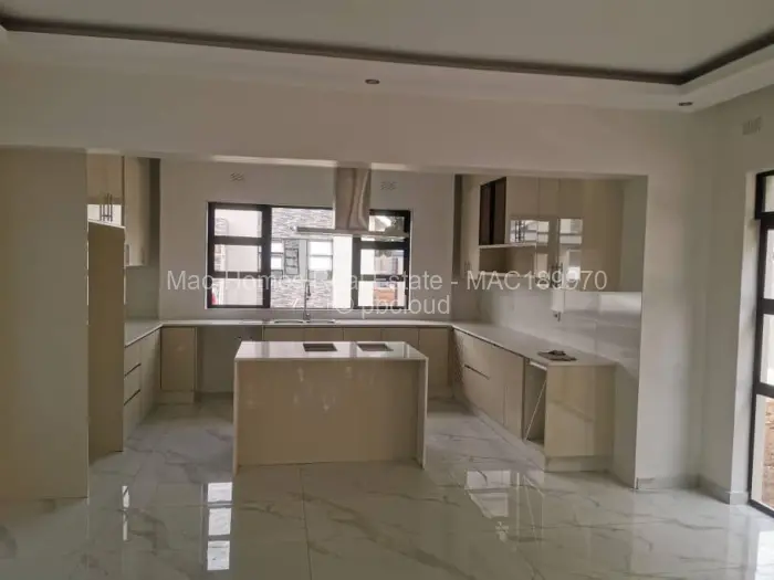 Townhouse/Cluster for Sale in Borrowdale West, Harare