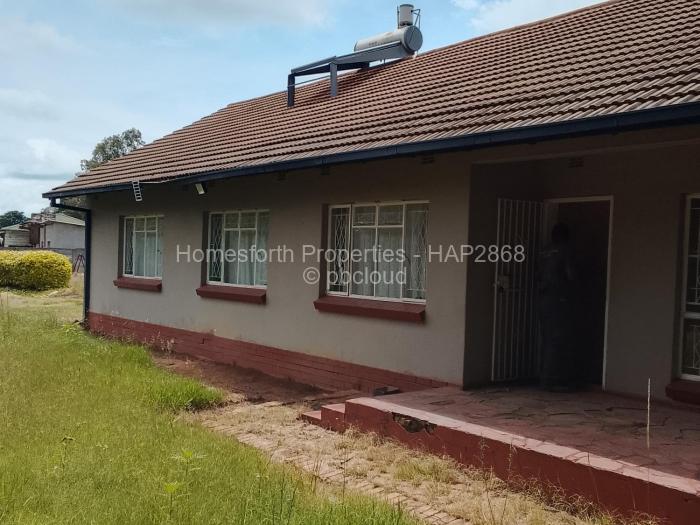 3 Bedroom House to Rent in Waterfalls, Harare