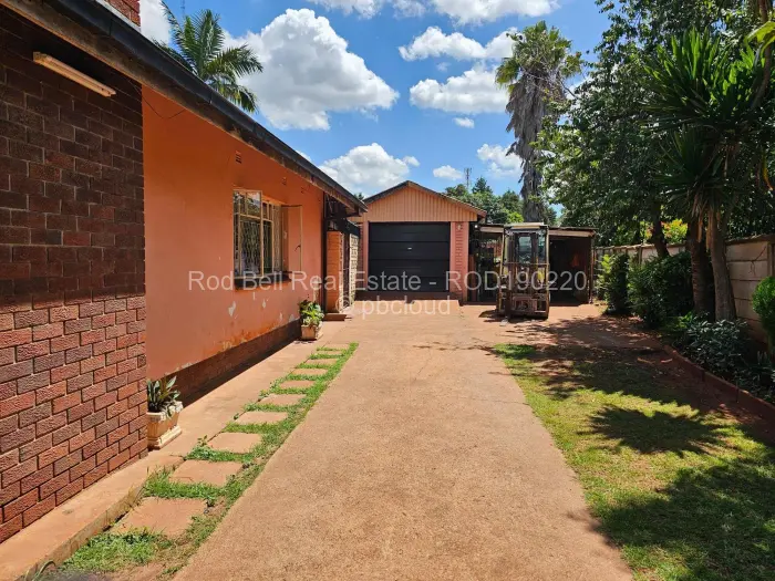 3 Bedroom House for Sale in Upper Hillside, Harare