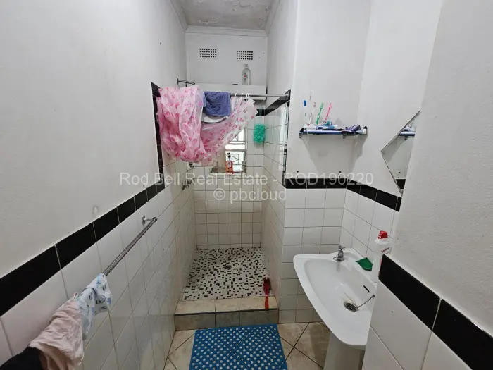 3 Bedroom House for Sale in Upper Hillside, Harare