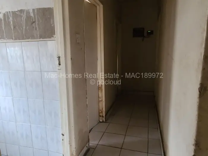 3 Bedroom House to Rent in Glenville, Bulawayo