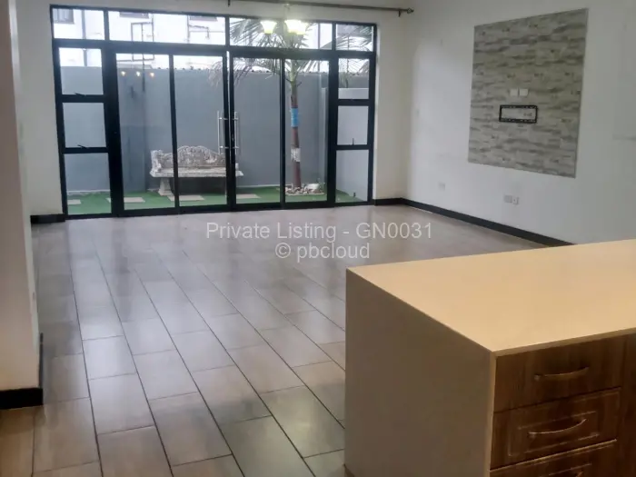 Townhouse/Cluster for Sale in Avondale, Harare