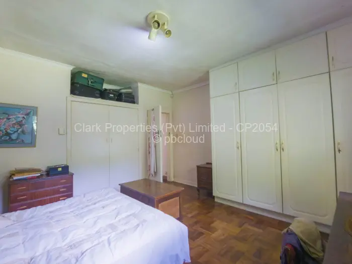 3 Bedroom House for Sale in Highlands, Harare
