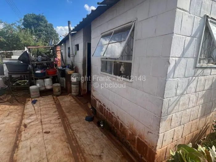 2 Bedroom House for Sale in Mufakose, Harare