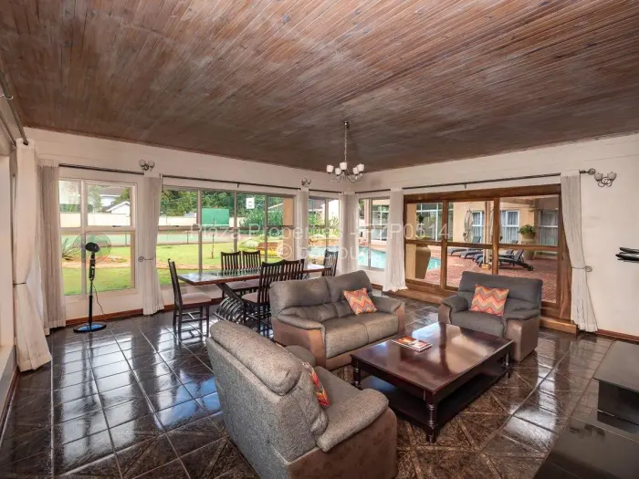 6 Bedroom House for Sale in Greystone Park, Harare