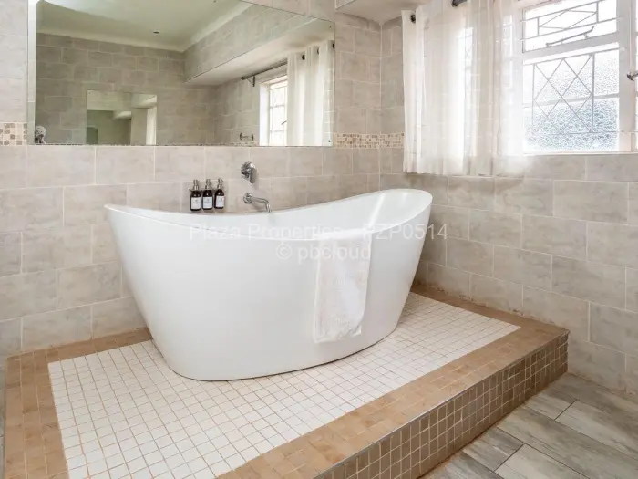 6 Bedroom House for Sale in Greystone Park, Harare