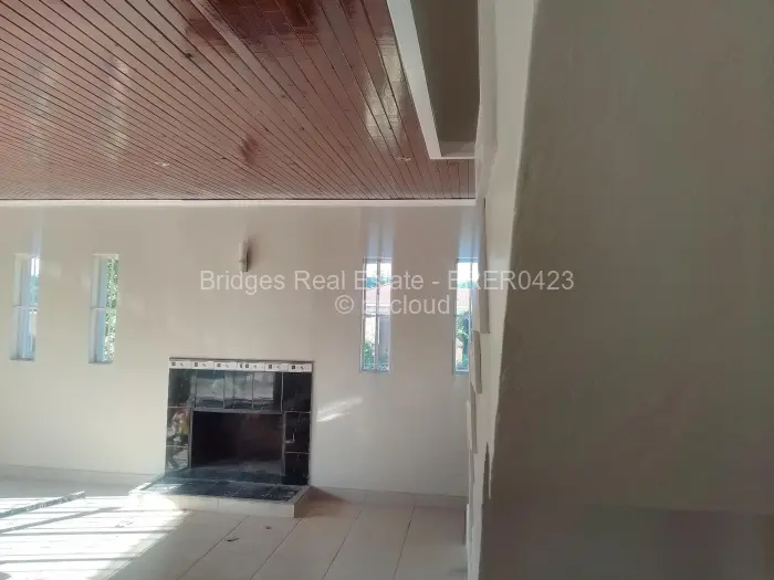 4 Bedroom House to Rent in Norton, Norton